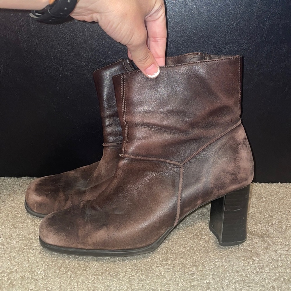 Brown boots